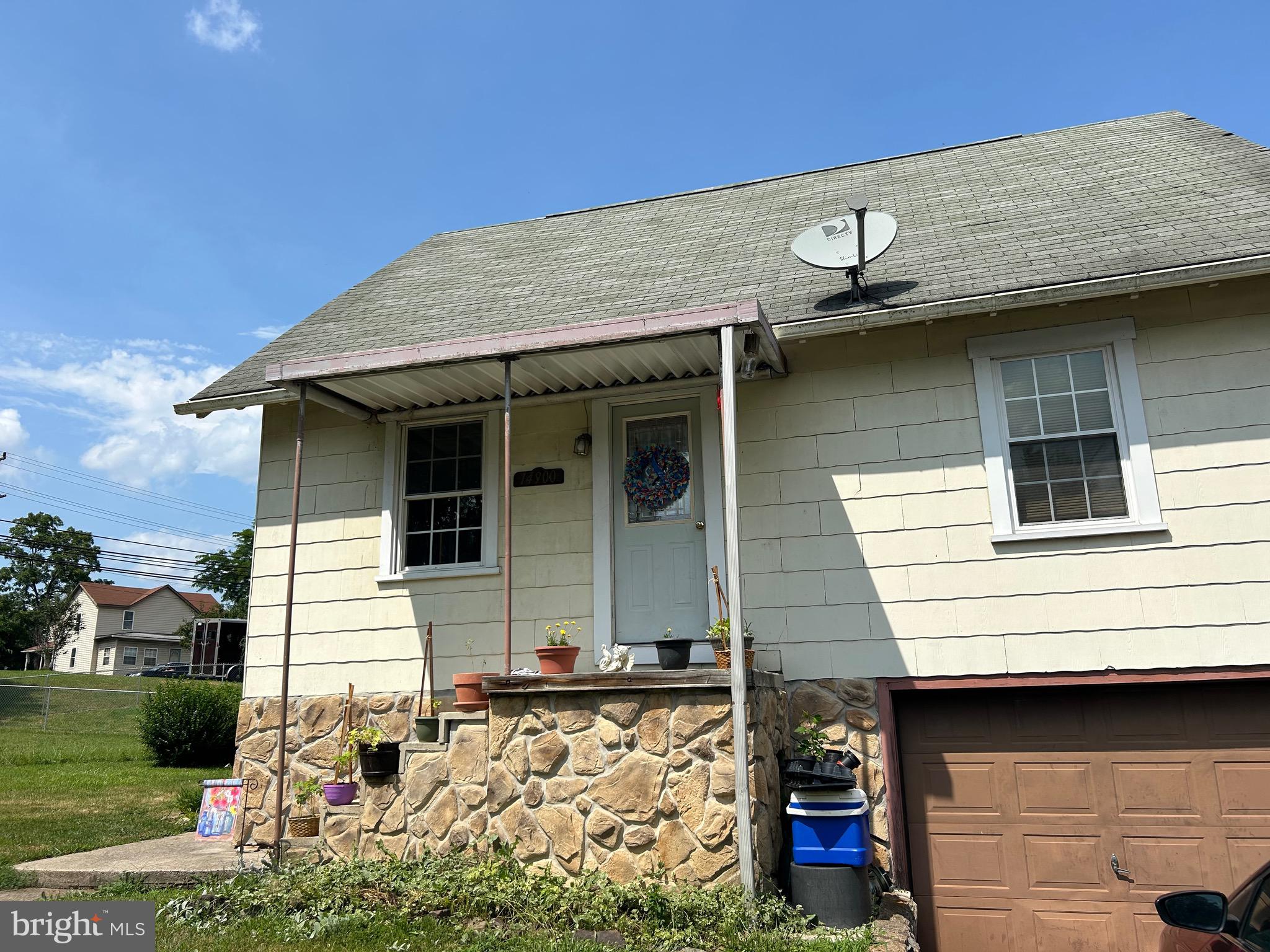 CRESAPTOWN - Residential