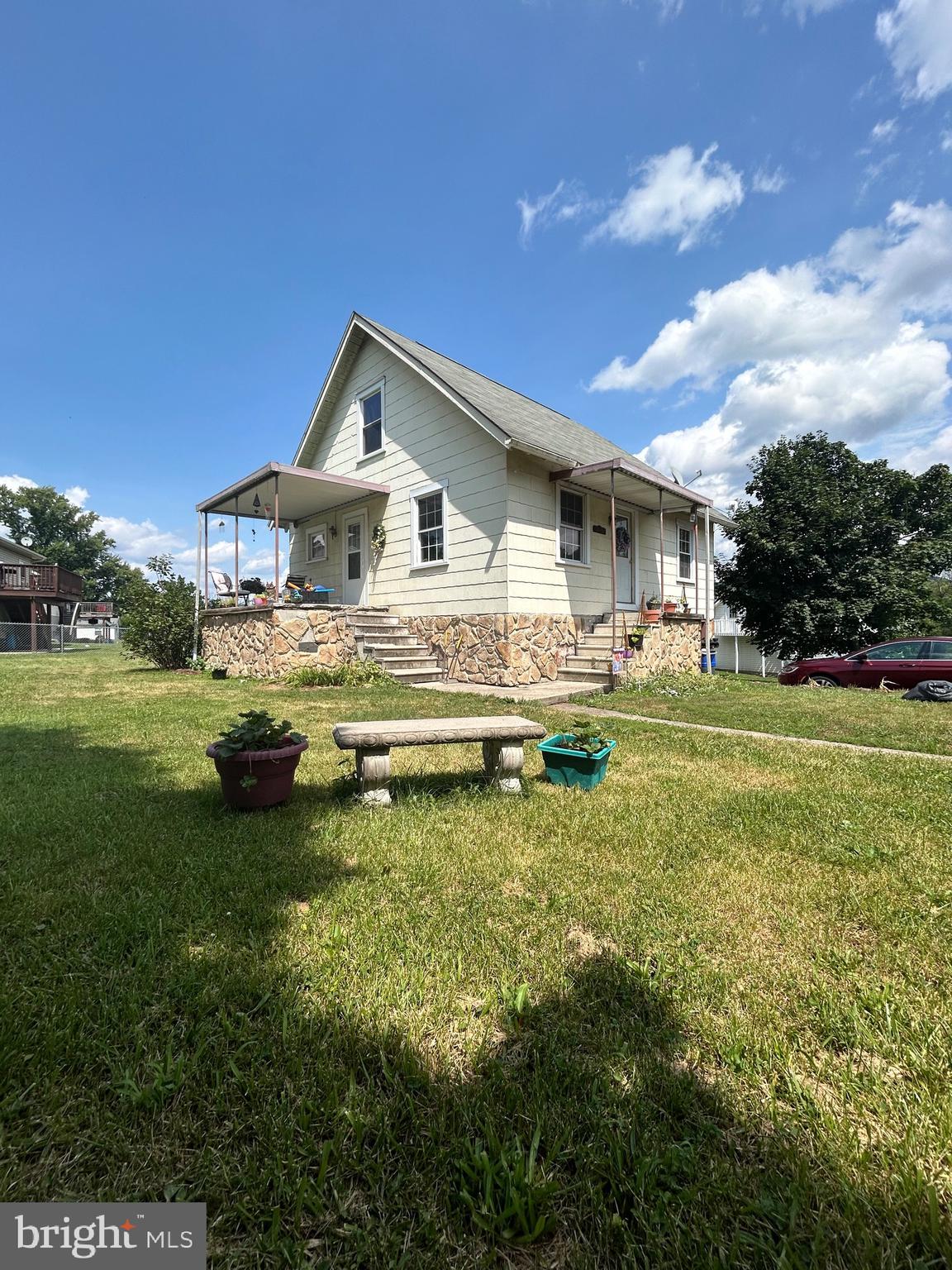 CRESAPTOWN - Residential