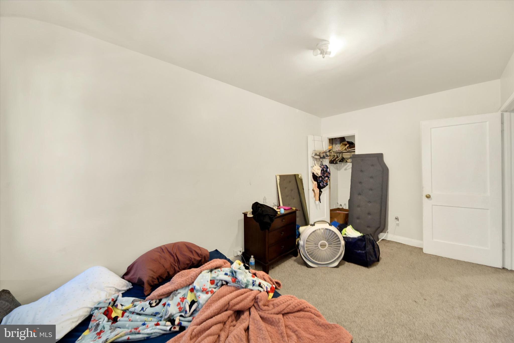 MIDDLESEX - Residential