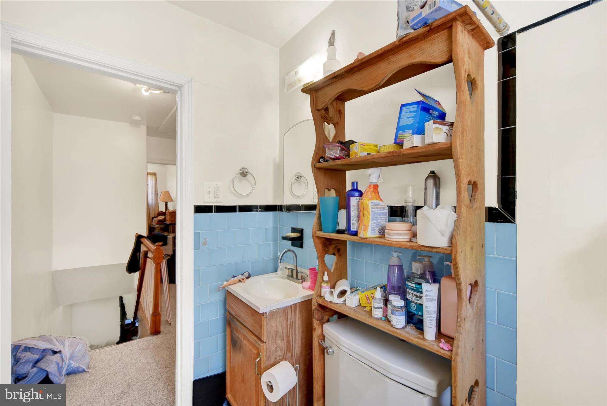 MIDDLESEX - Residential