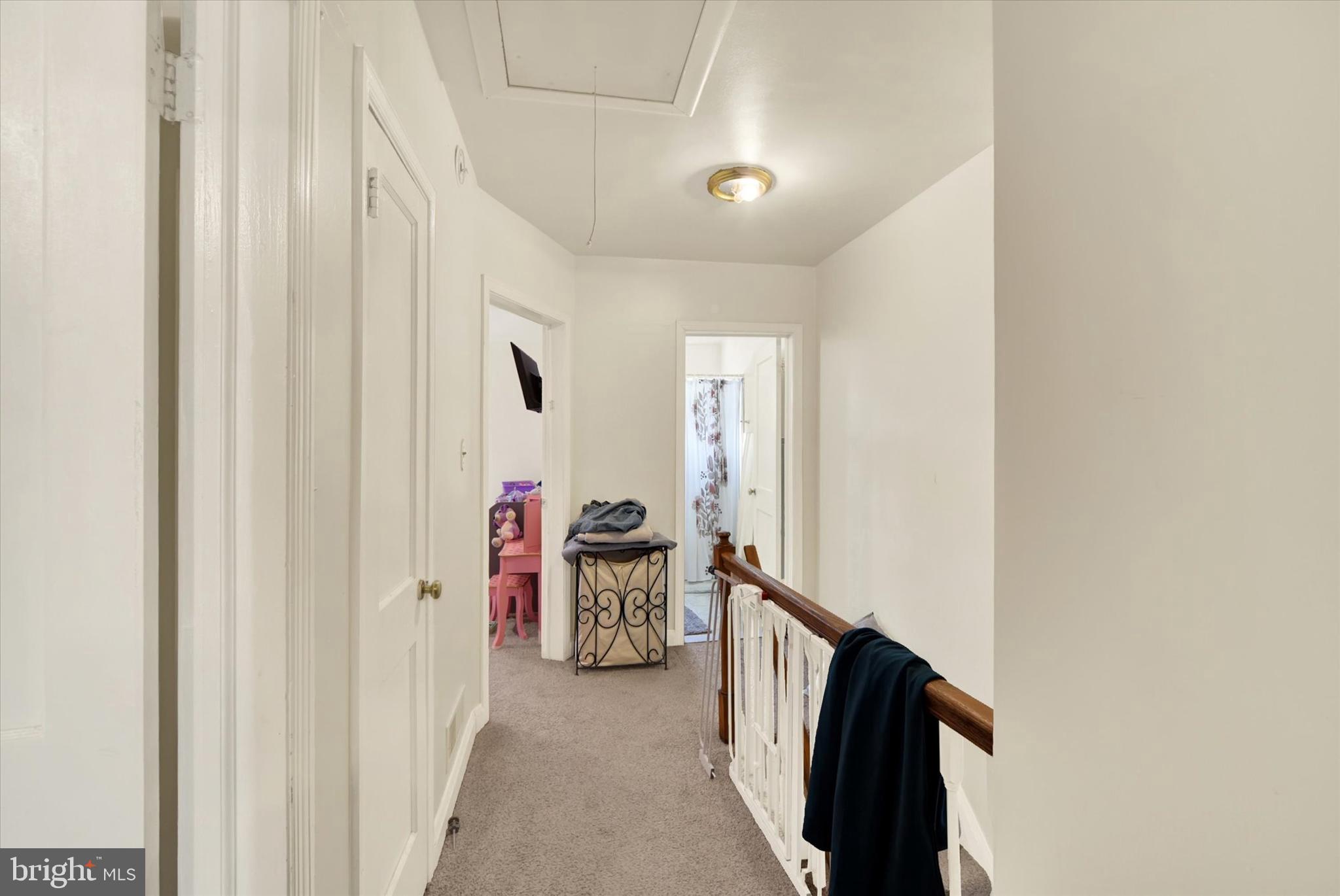 MIDDLESEX - Residential