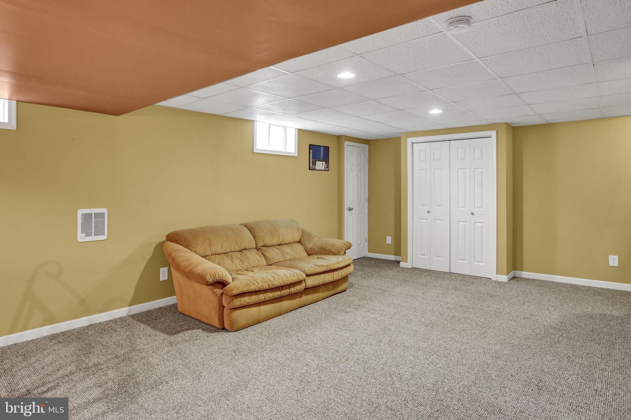 SAYLOR FARM - Residential