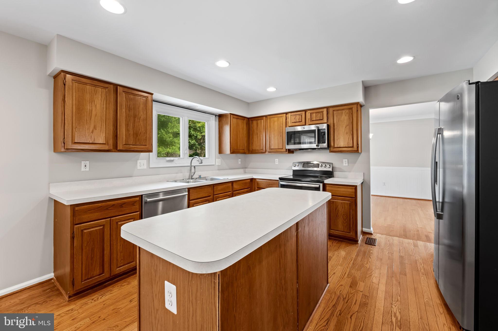 MONTGOMERY MEADOWS - Residential