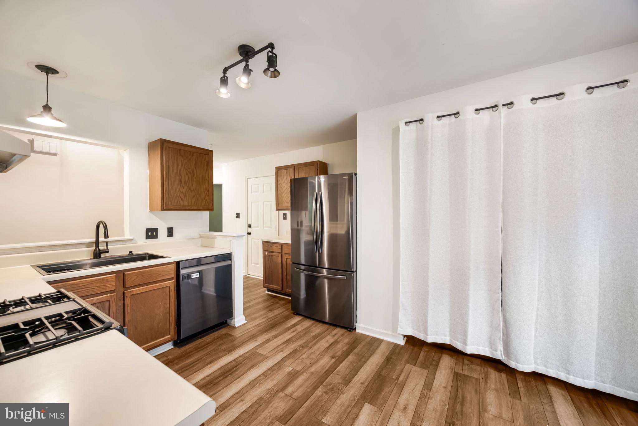 HOLLEYBROOKE - Residential