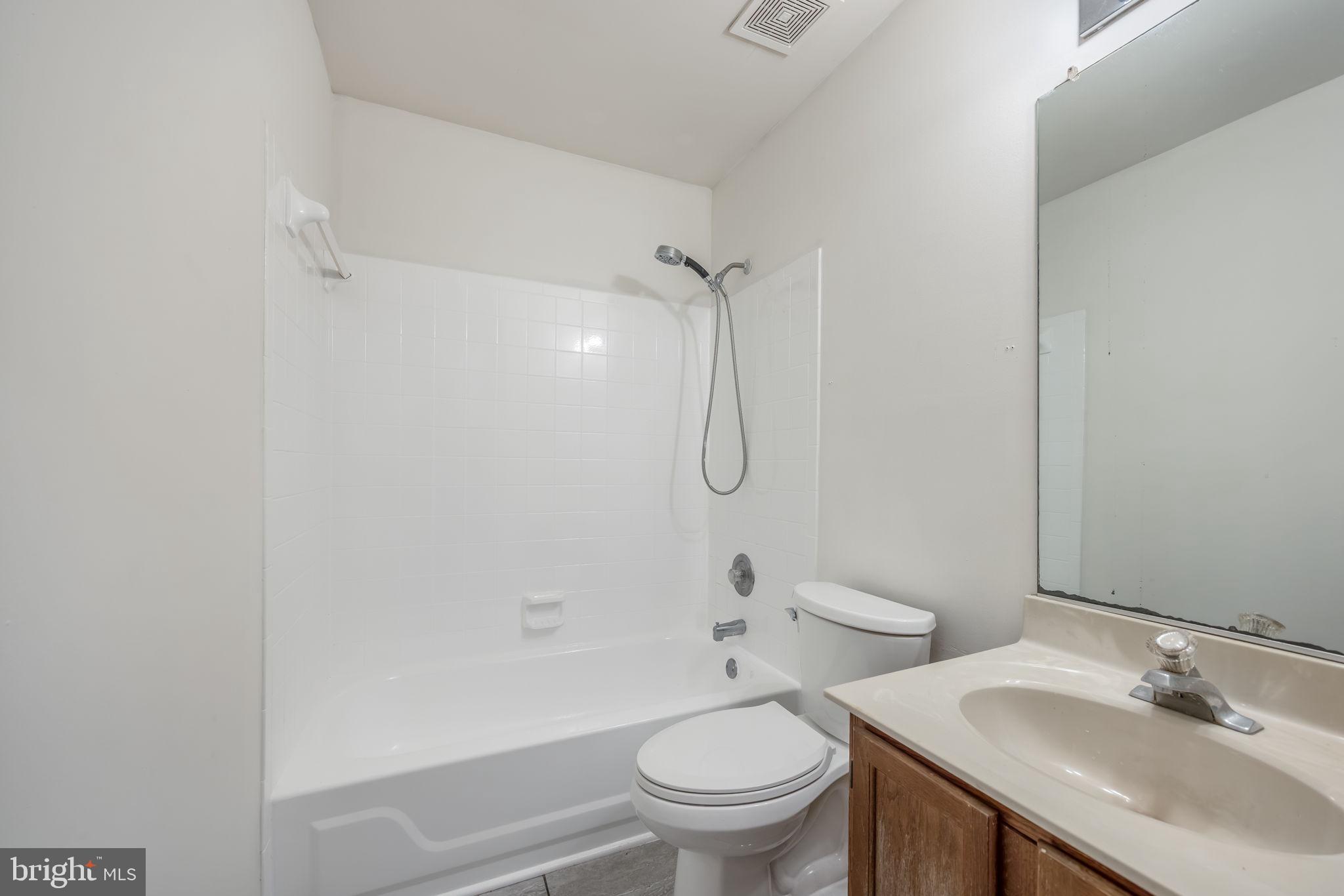 HOLLEYBROOKE - Residential