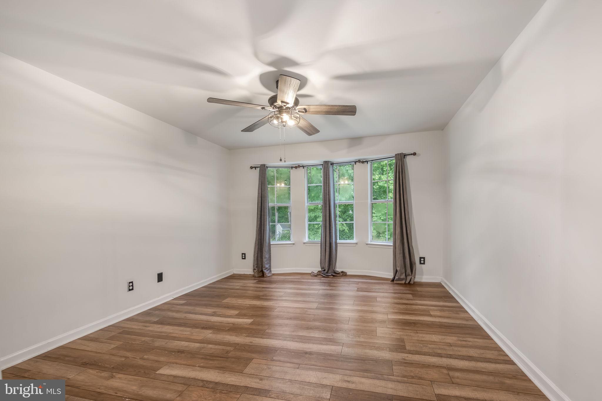 HOLLEYBROOKE - Residential
