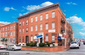 OLD GOUCHER - Commercial Lease
