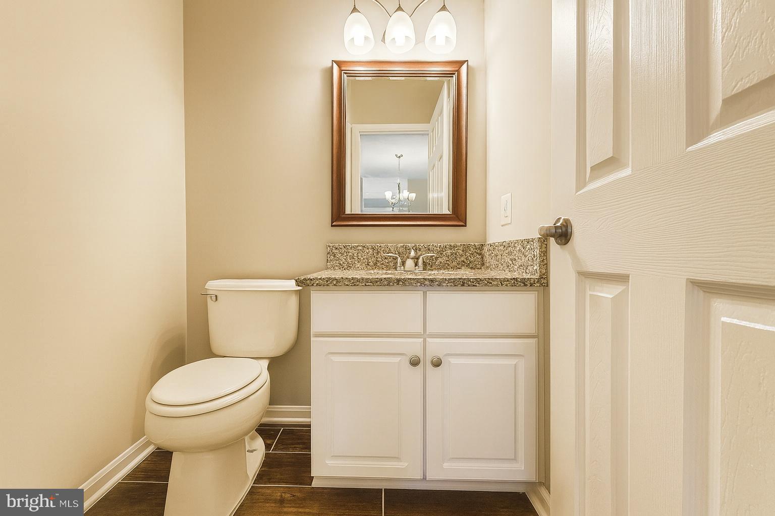 ASHBURN VILLAGE - Residential Lease