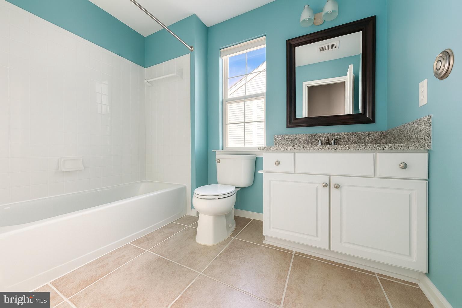 ASHBURN VILLAGE - Residential Lease