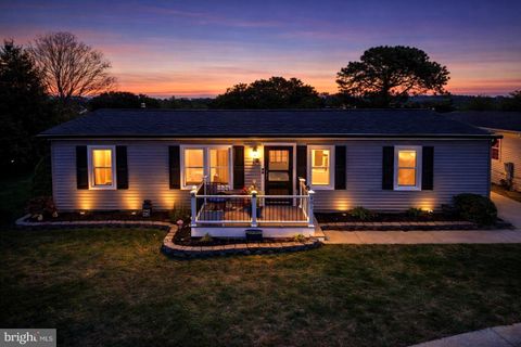 Mobile Home For Sale - 401 Maplehurst Ct<br/> Ocean County, MANCHESTER, NJ 08759