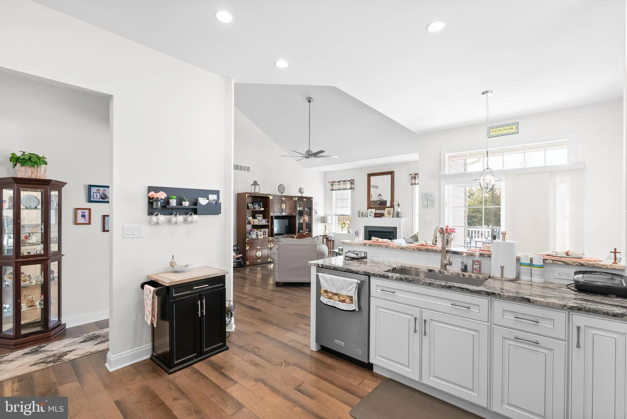 Schwenksville, Pennsylvania 19473, United States, 3 Bedrooms Bedrooms, ,3 BathroomsBathrooms,Residential,Pending,14326