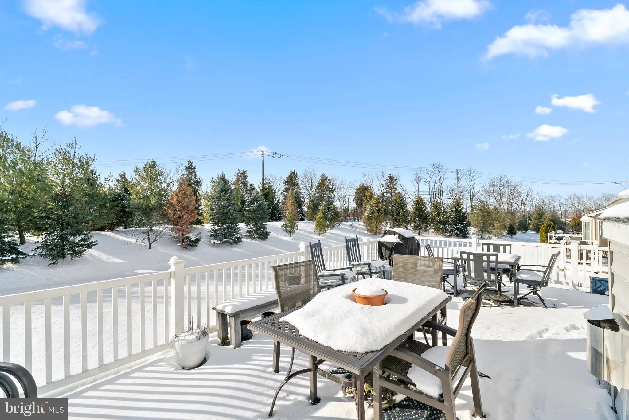 Schwenksville, Pennsylvania 19473, United States, 3 Bedrooms Bedrooms, ,3 BathroomsBathrooms,Residential,Pending,14326