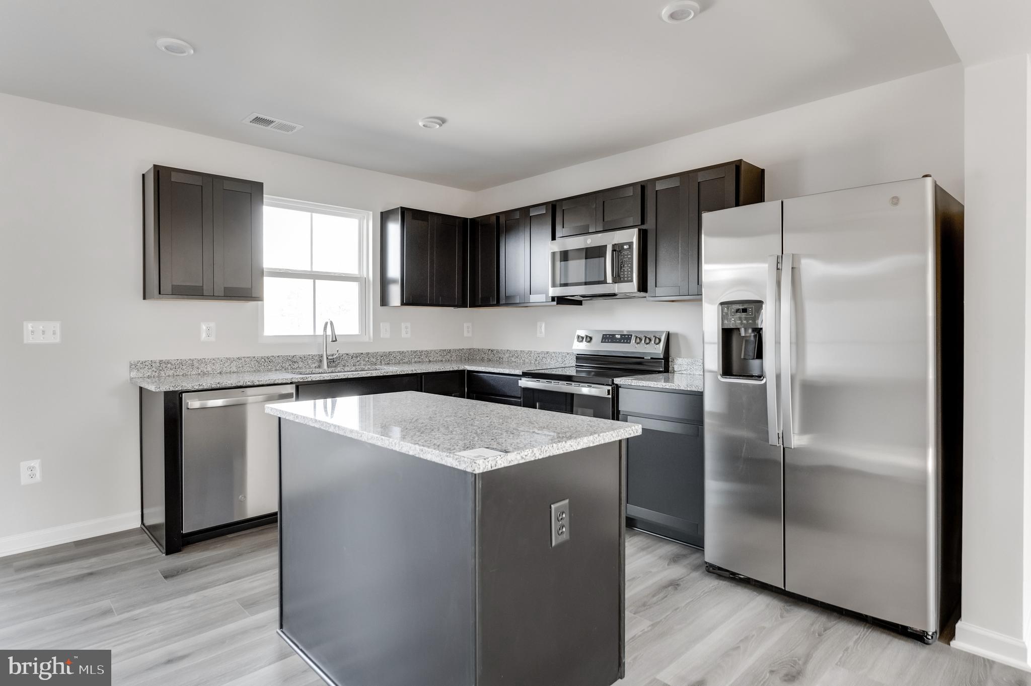 PENDLETON GOLF CLUB - Residential Lease