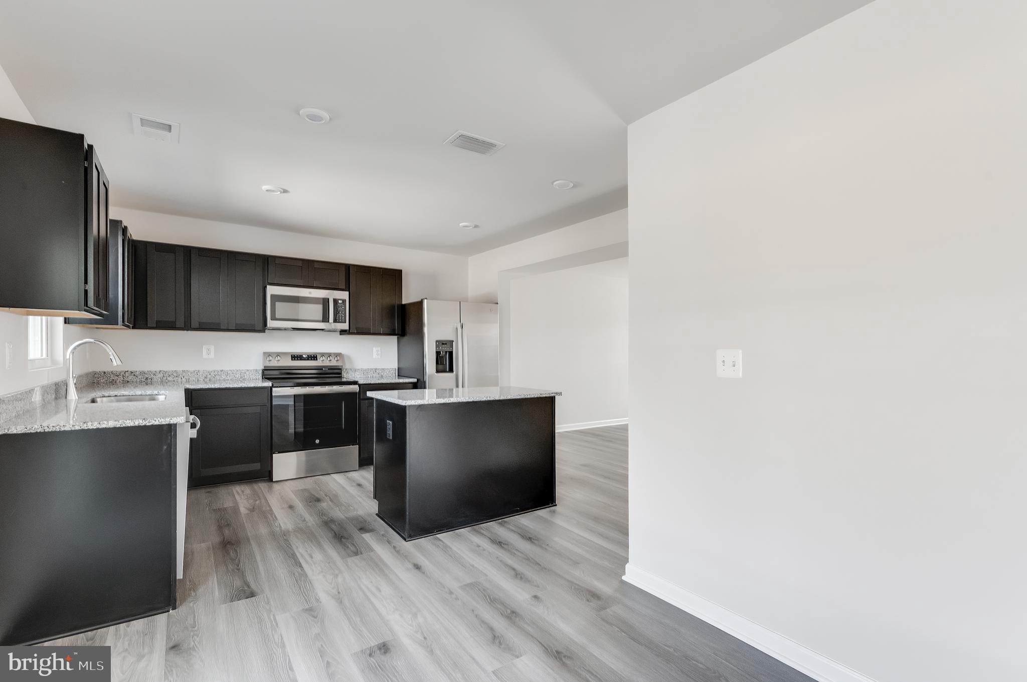 PENDLETON GOLF CLUB - Residential Lease