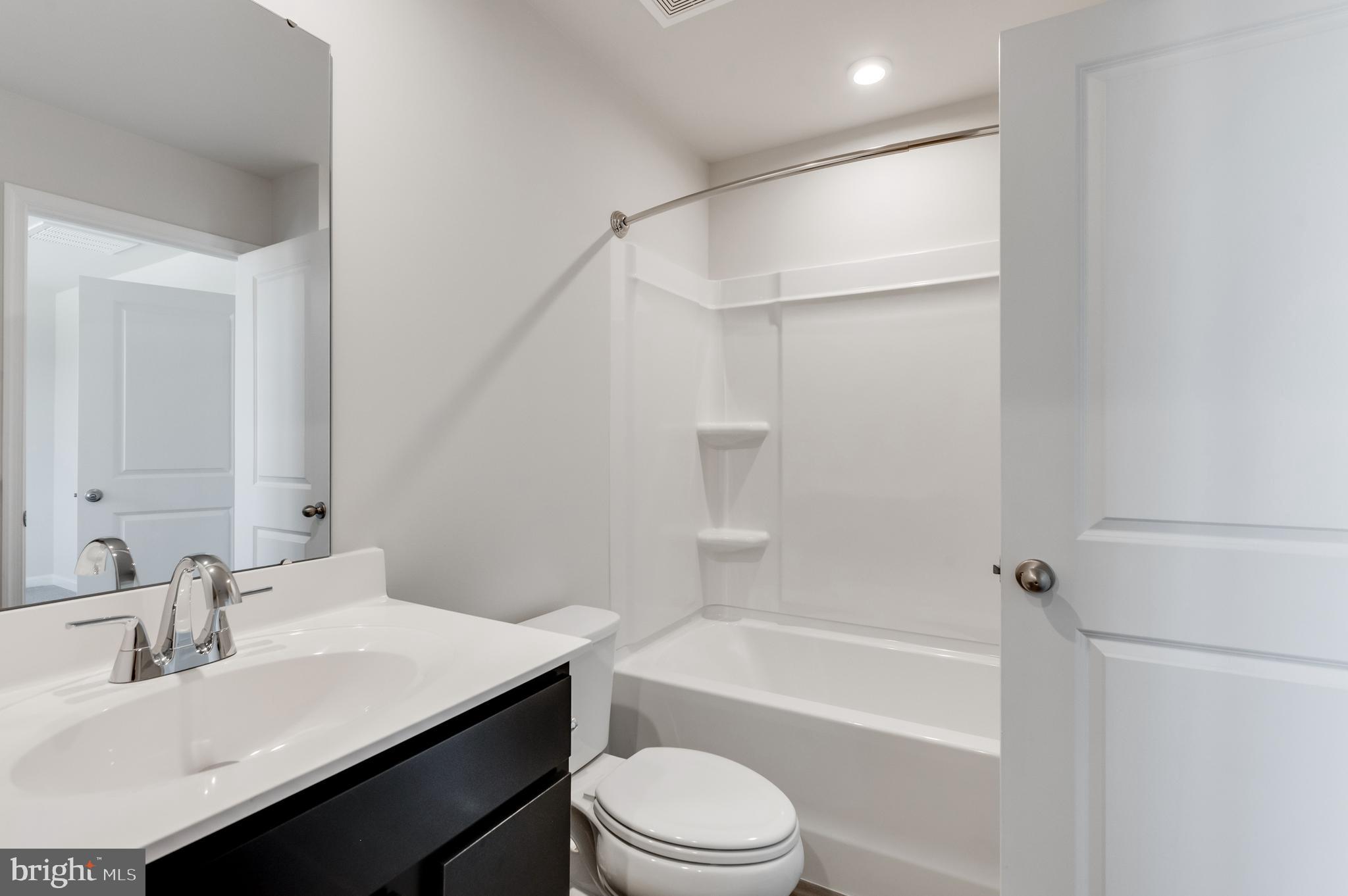 PENDLETON GOLF CLUB - Residential Lease