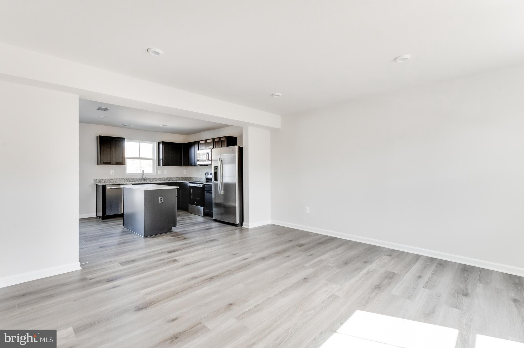 PENDLETON GOLF CLUB - Residential Lease