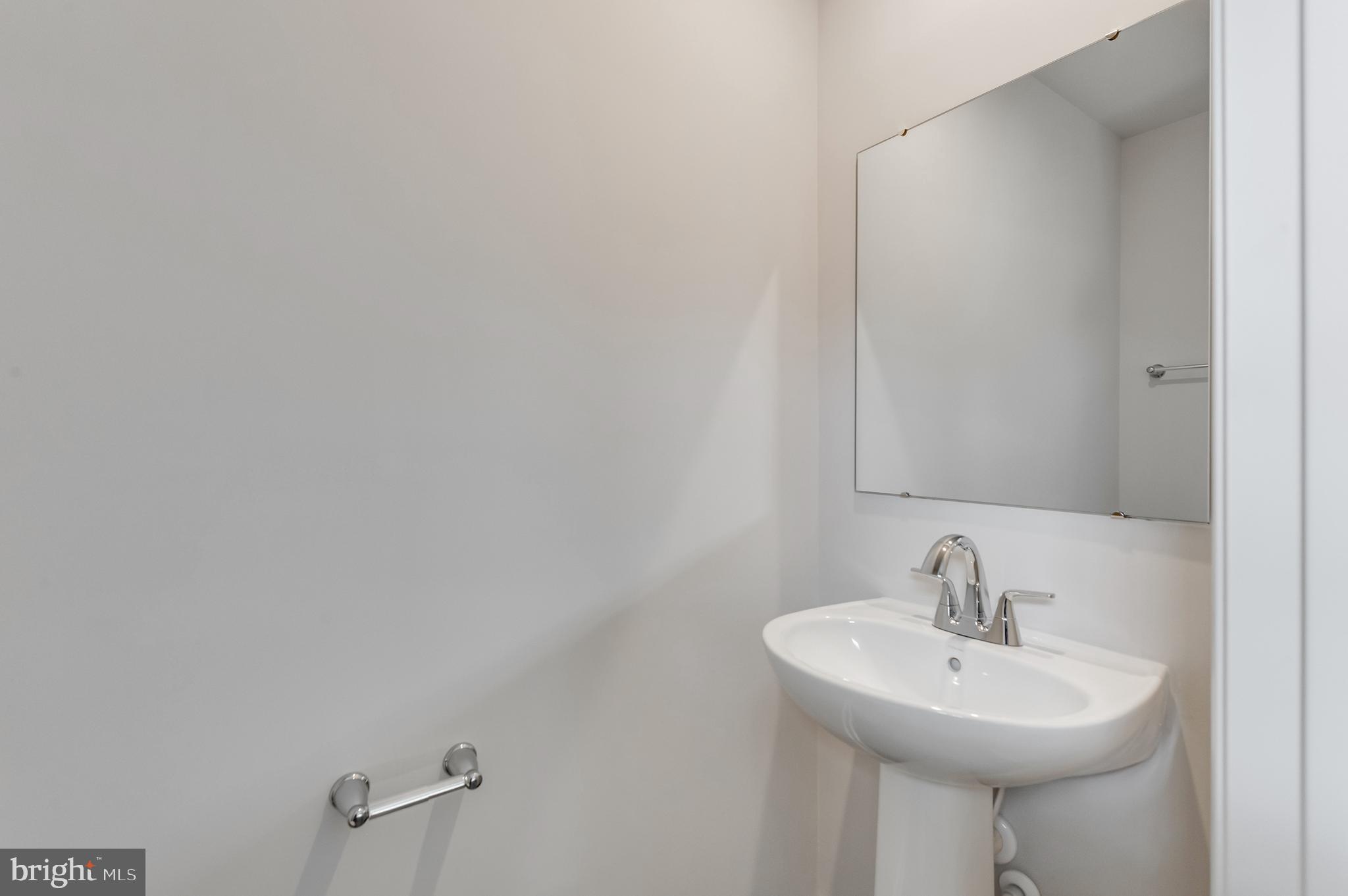 PENDLETON GOLF CLUB - Residential Lease