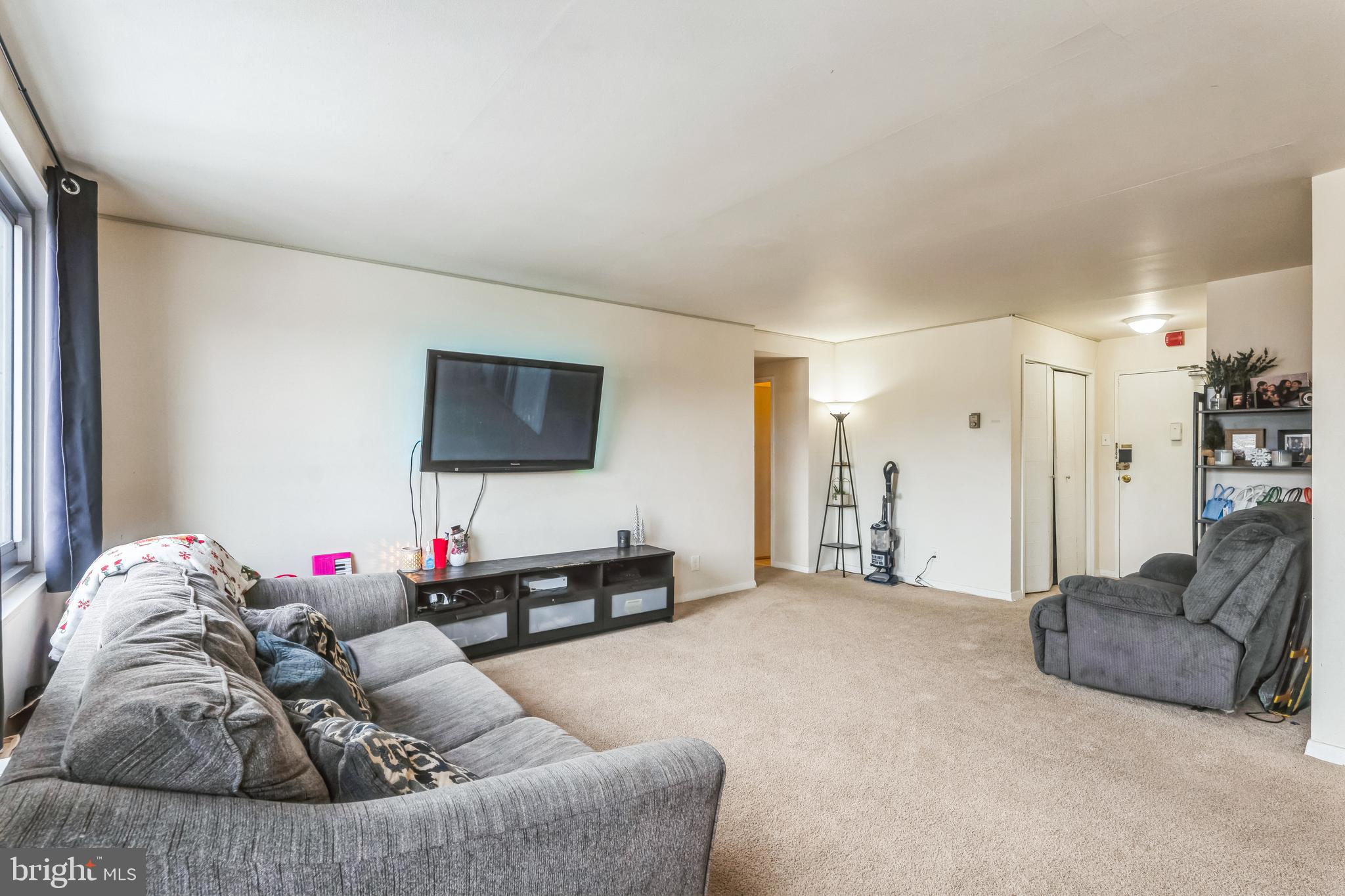 Exciting Opportunity! This spacious and bright one-bedroom, one-bath condo on the 8th floor of the Park Sutton Condos. Just steps from DC and the Silver Spring Metro Station! Enjoy tons of natural sunlight from the quiet side of the building with a stunning view! The unit shines with an updated kitchen featuring newer cabinets, stainless steel appliances, a gas stove, and plenty of cabinet space. You'll love the walk-in closets and abundant storage! ALL UTILITIES INCLUDED in the condo fee! The building is packed with fantastic amenities—a staffed front desk, outdoor pool, rooftop deck, party room, parking, laundry, exercise room, and more! Pets welcome on a case-by-case basis! Don’t miss out on this incredible home! ***Tenant Occupied but tenants will vacate early for new buyer***