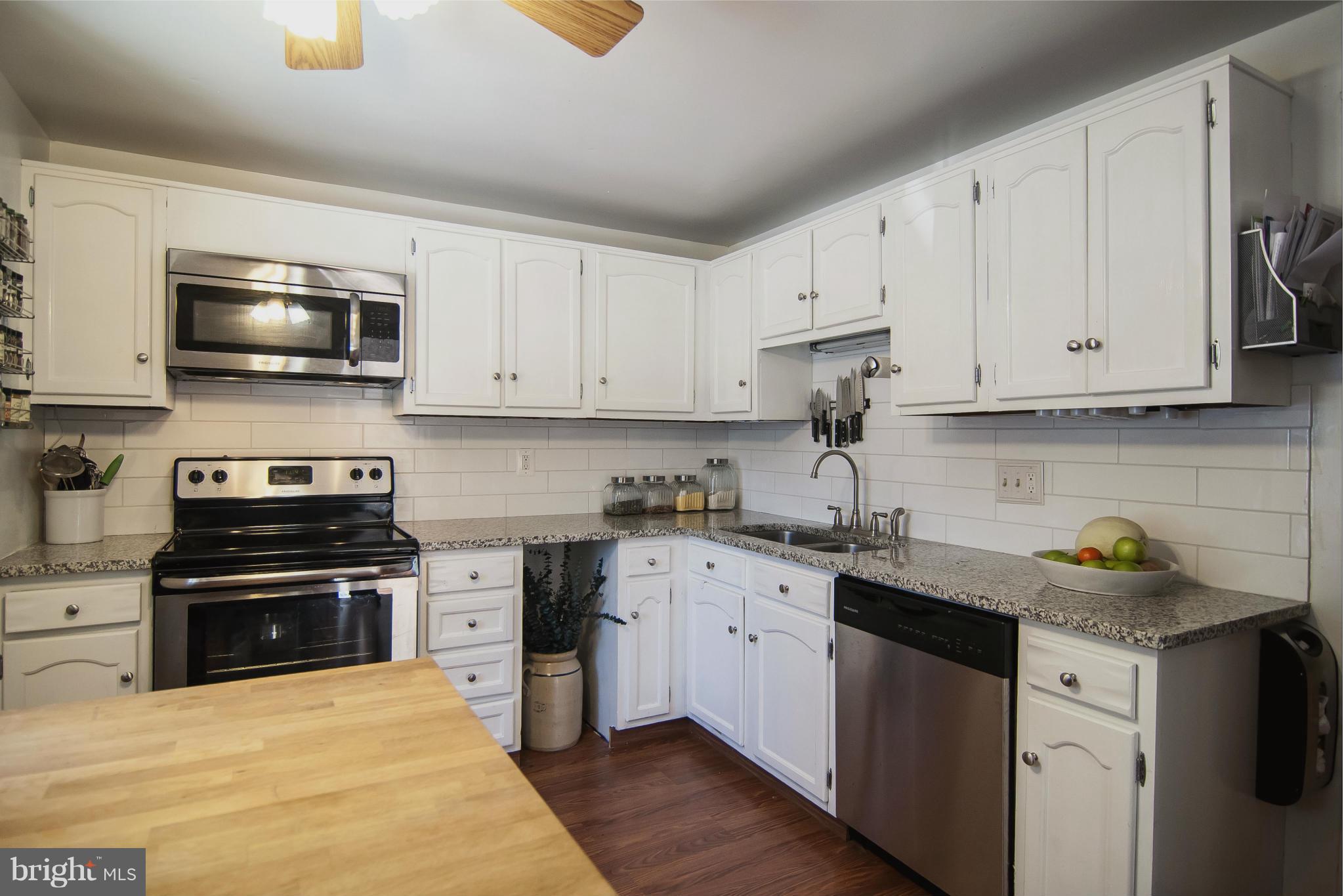 CARDINAL GLEN - Residential