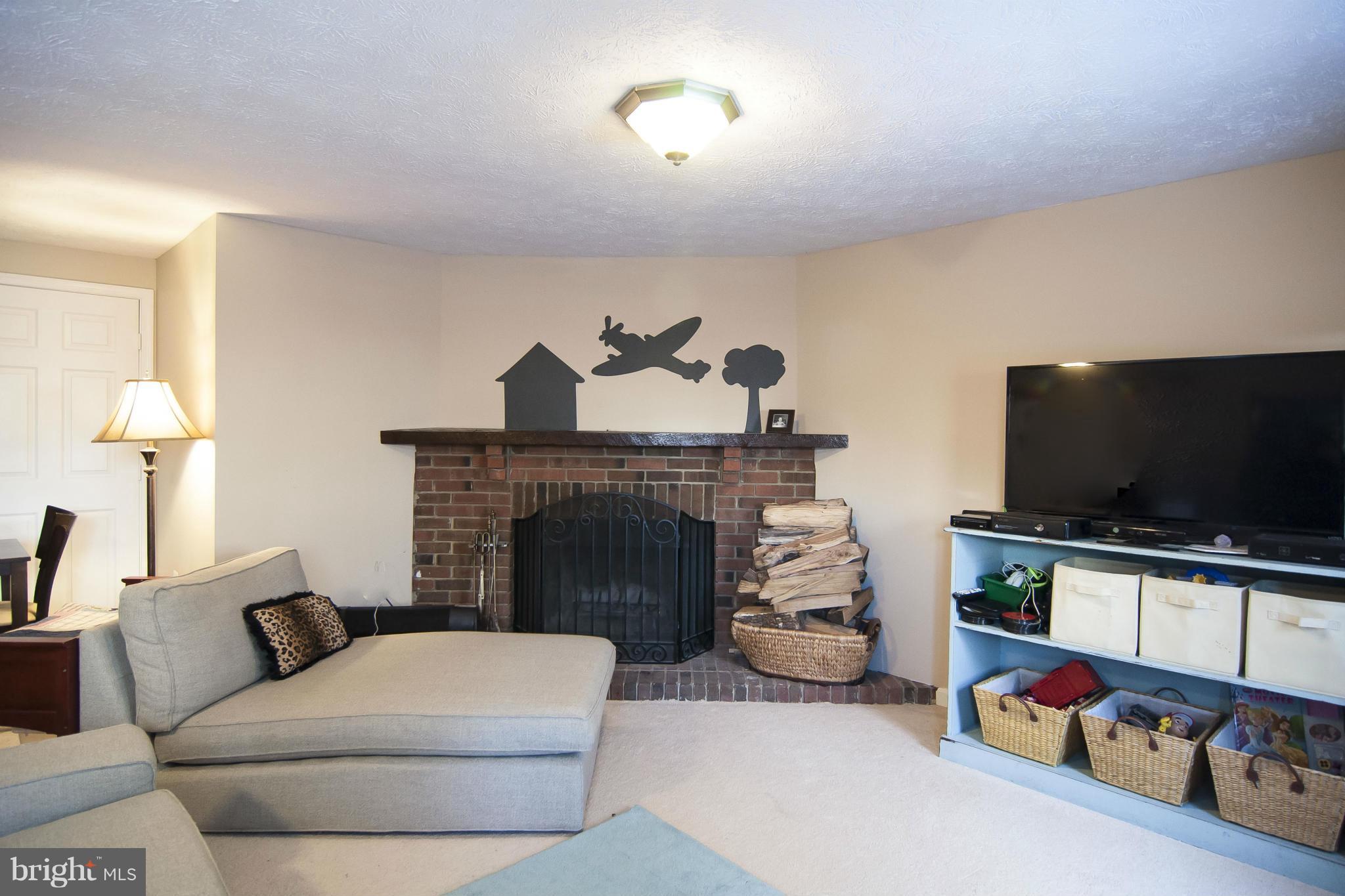 CARDINAL GLEN - Residential