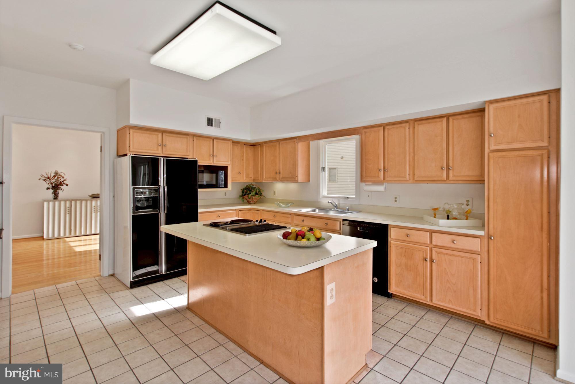 INVERNESS FOREST - Residential