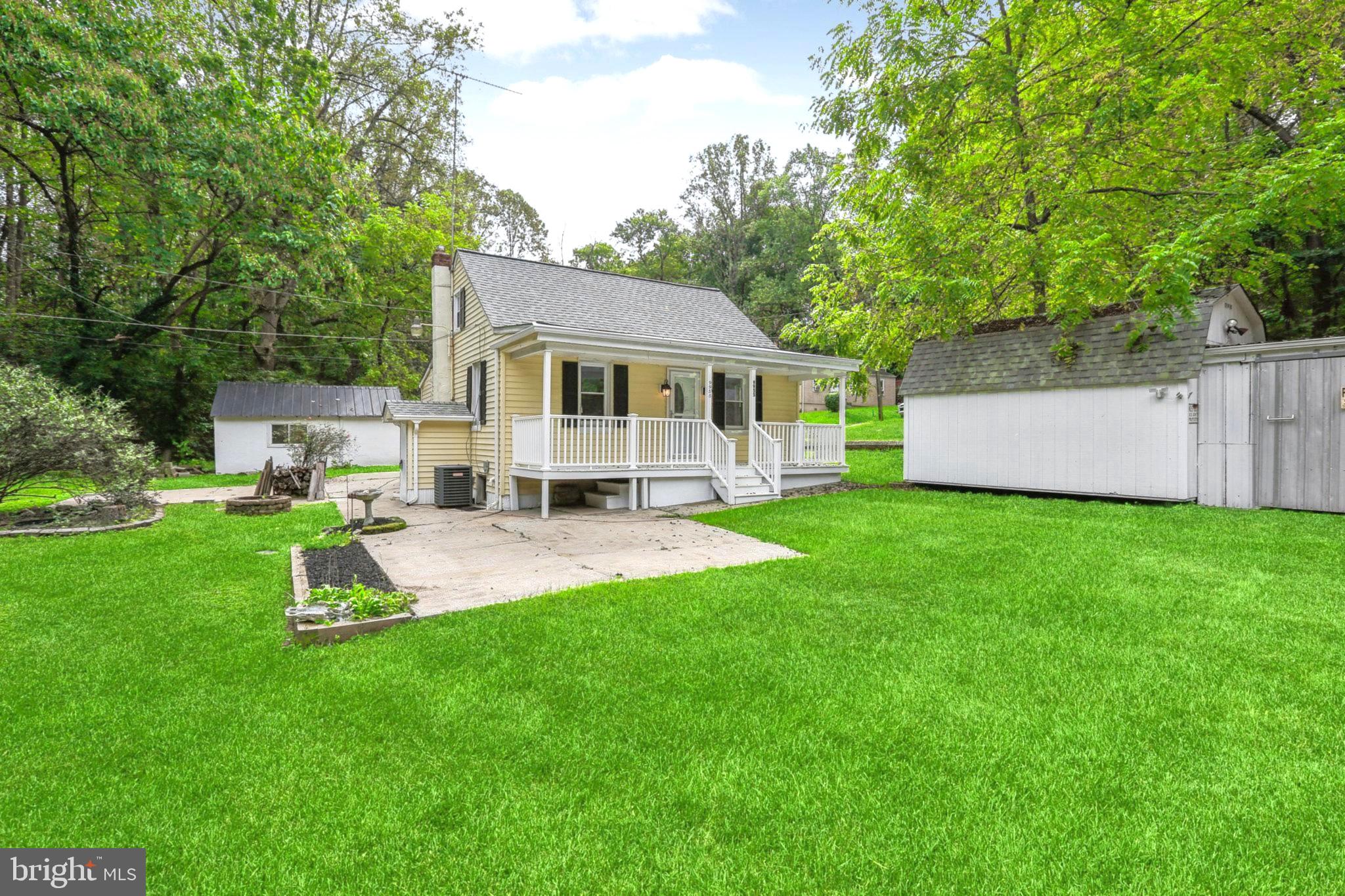 KINGSVILLE - Residential