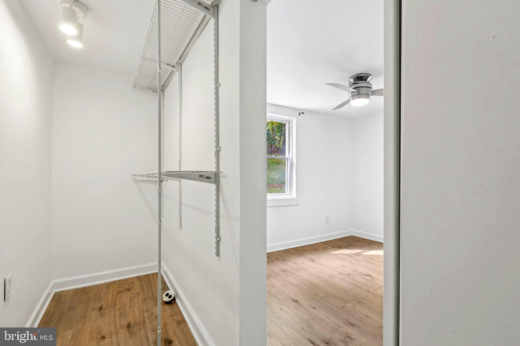 KINGSVILLE - Residential