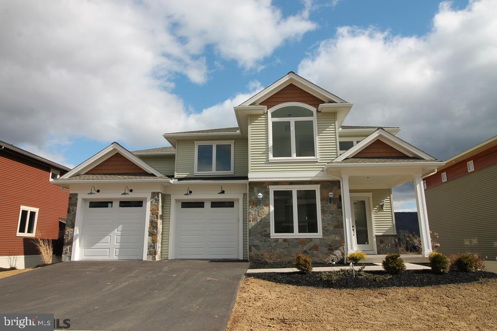 ROCKEY RIDGE - Residential
