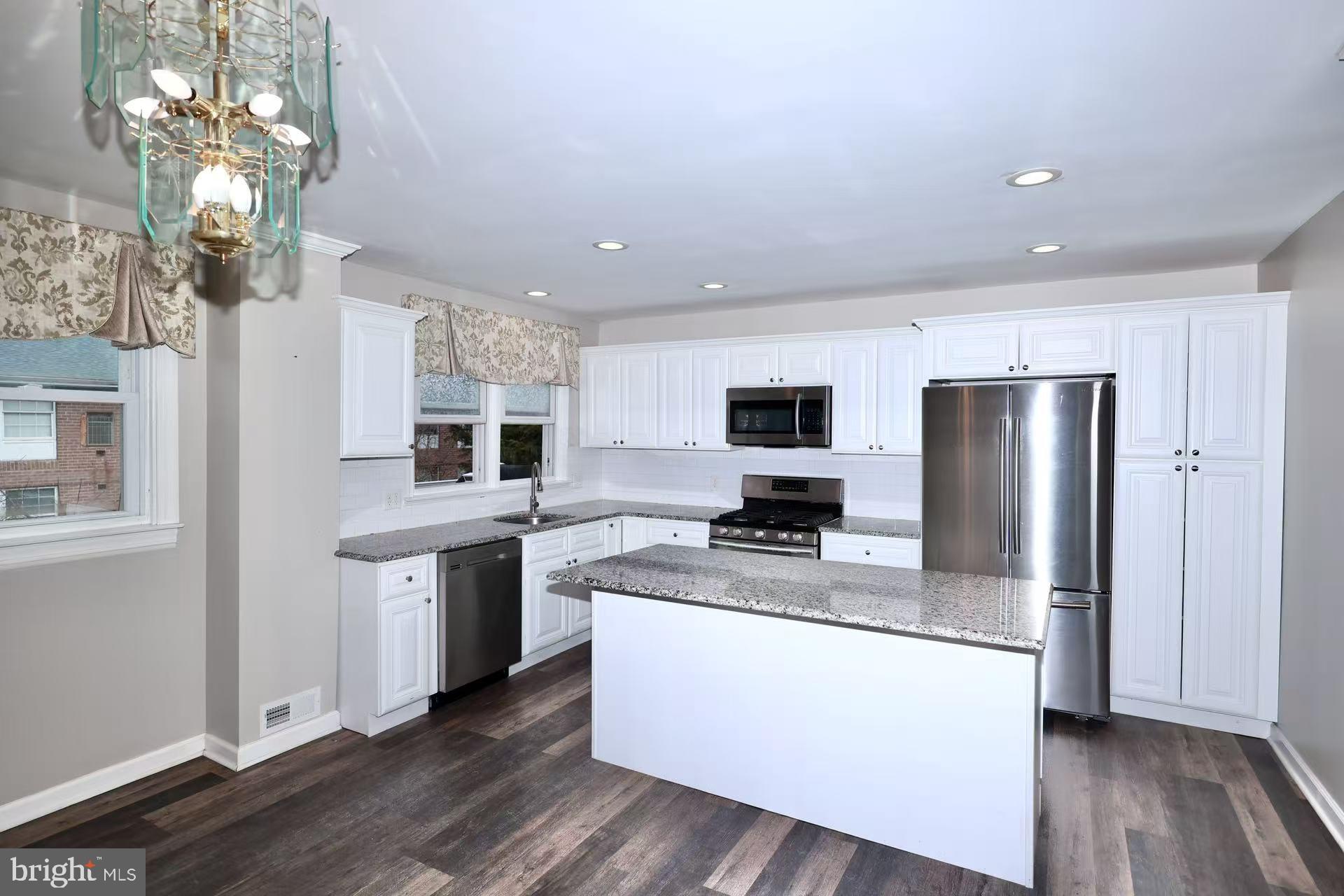 PARKWOOD - Residential