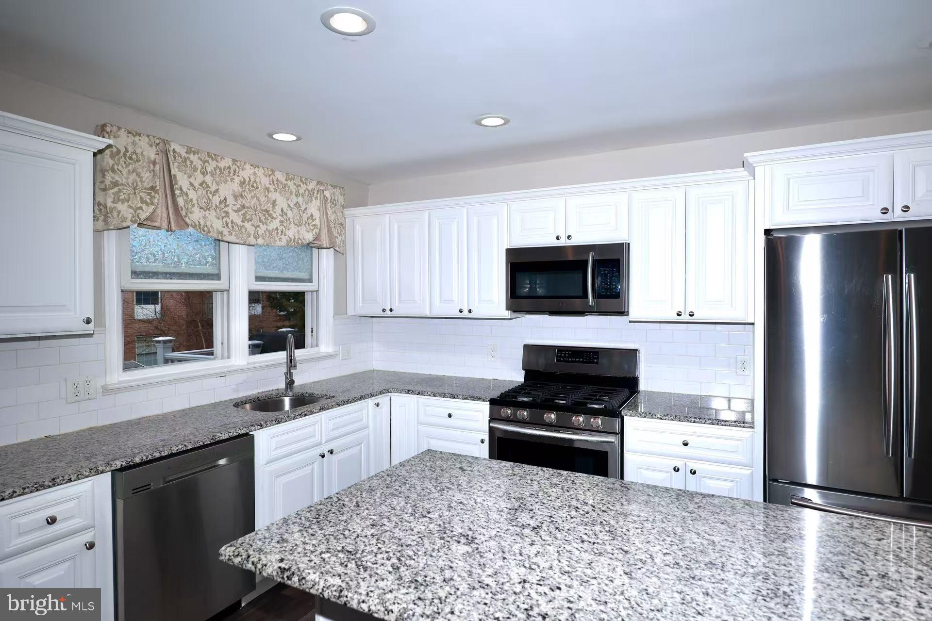 PARKWOOD - Residential