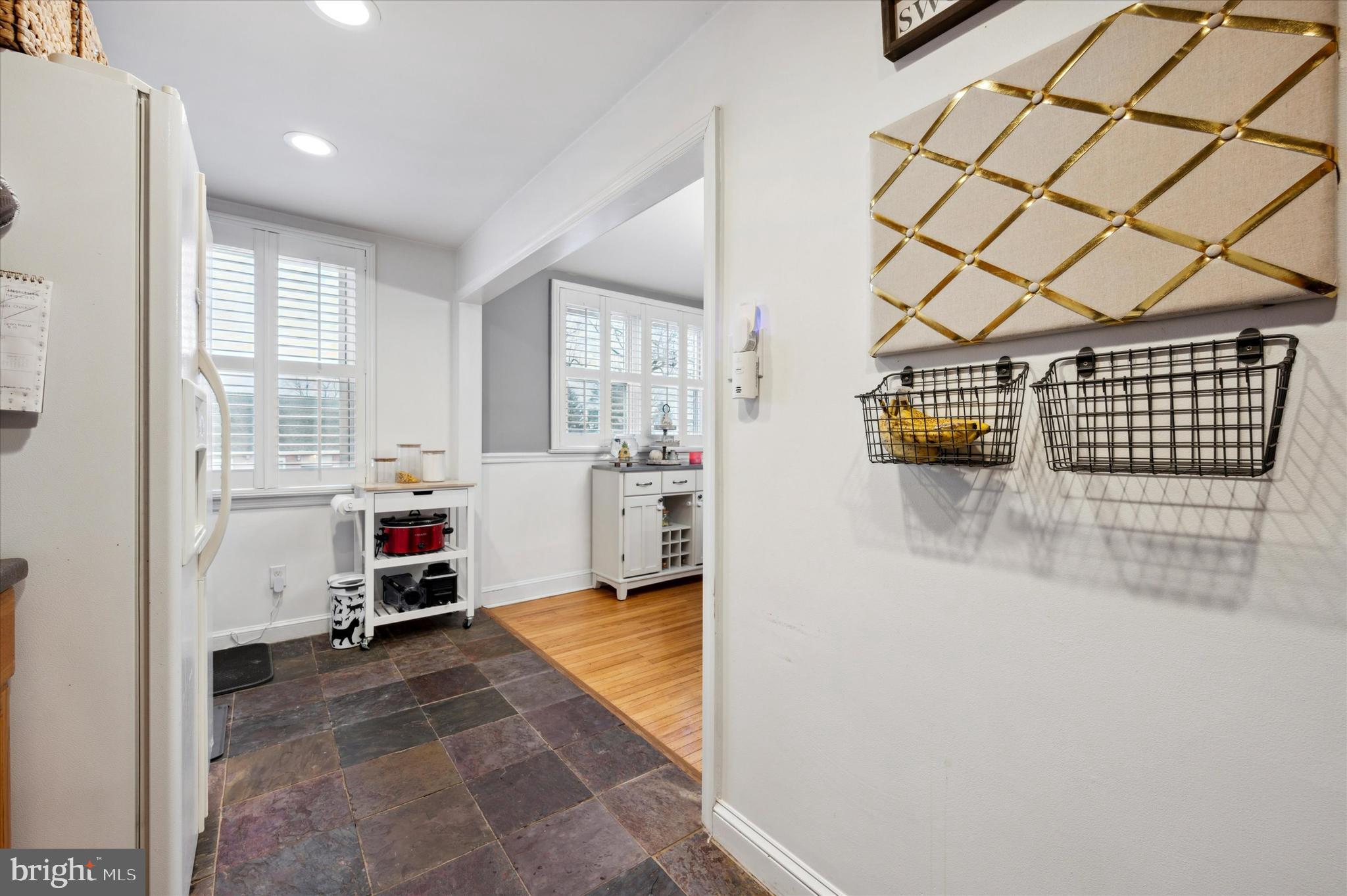 CLIFTON HEIGHTS - Residential