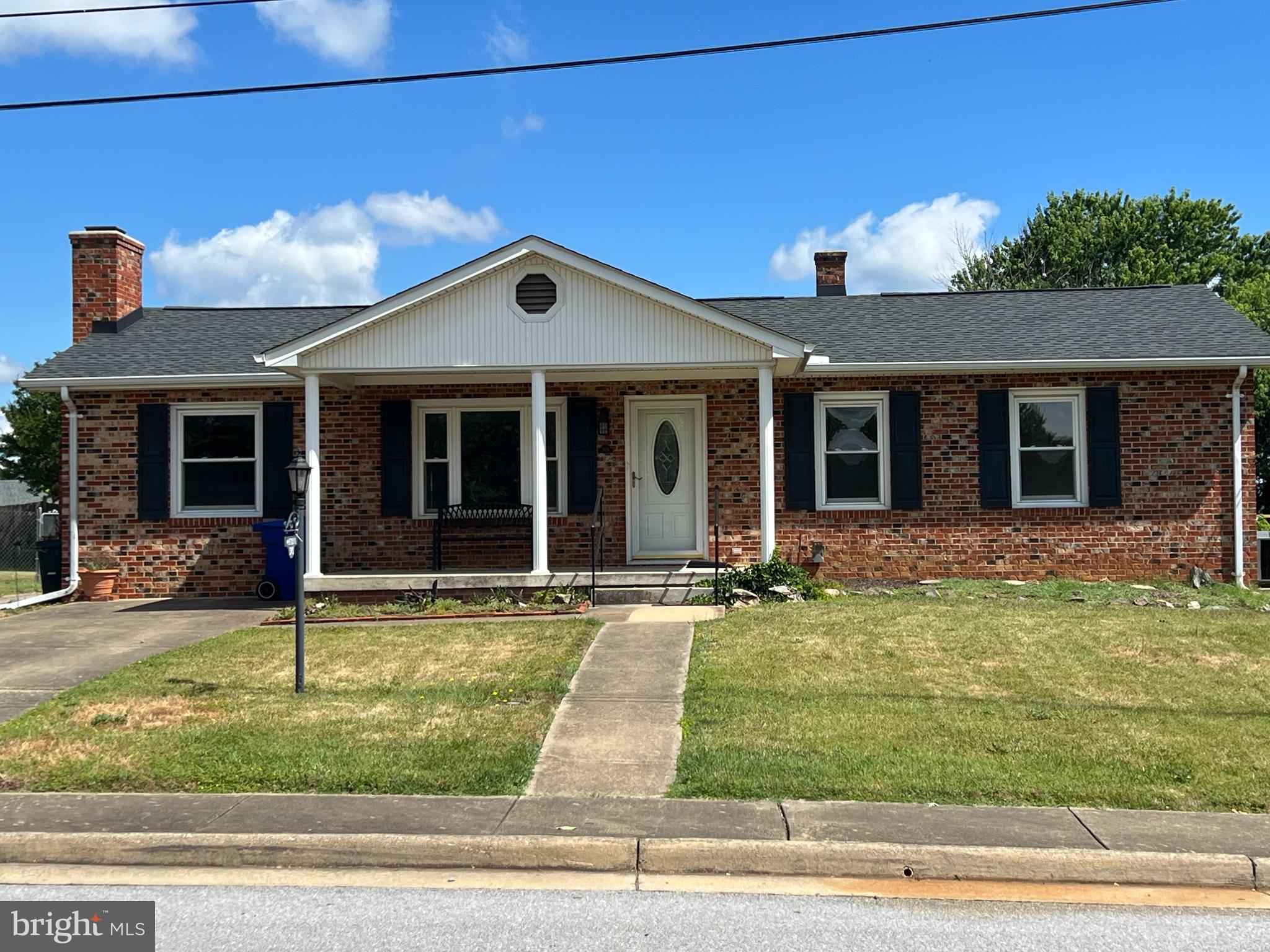 SUBURBAN HEIGHTS - Residential