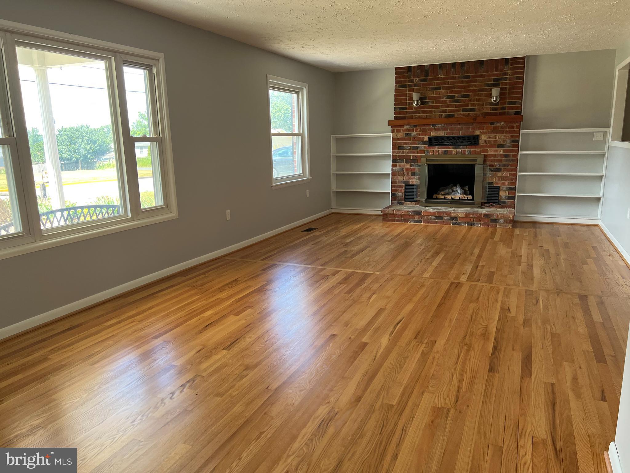 SUBURBAN HEIGHTS - Residential