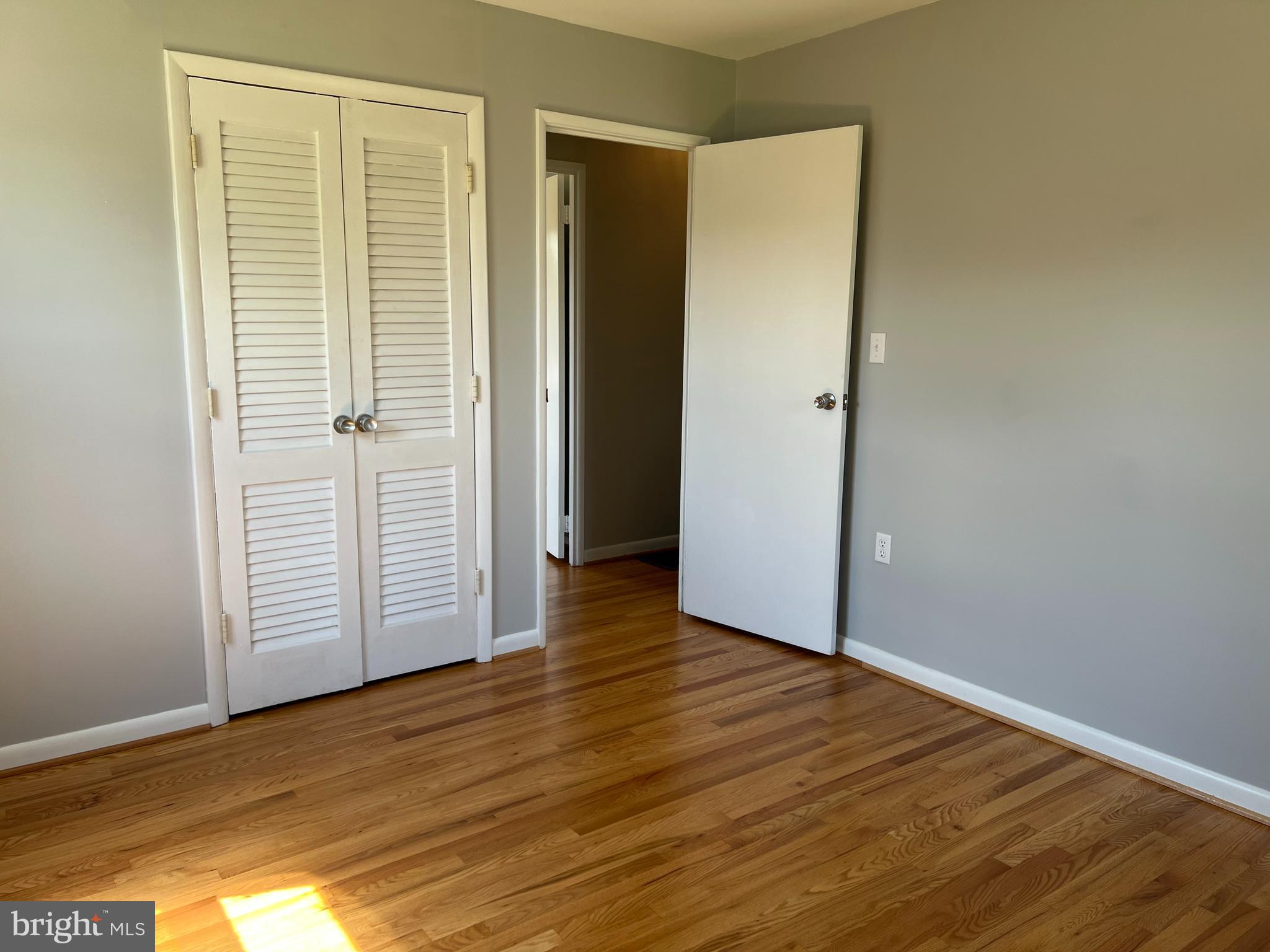 SUBURBAN HEIGHTS - Residential