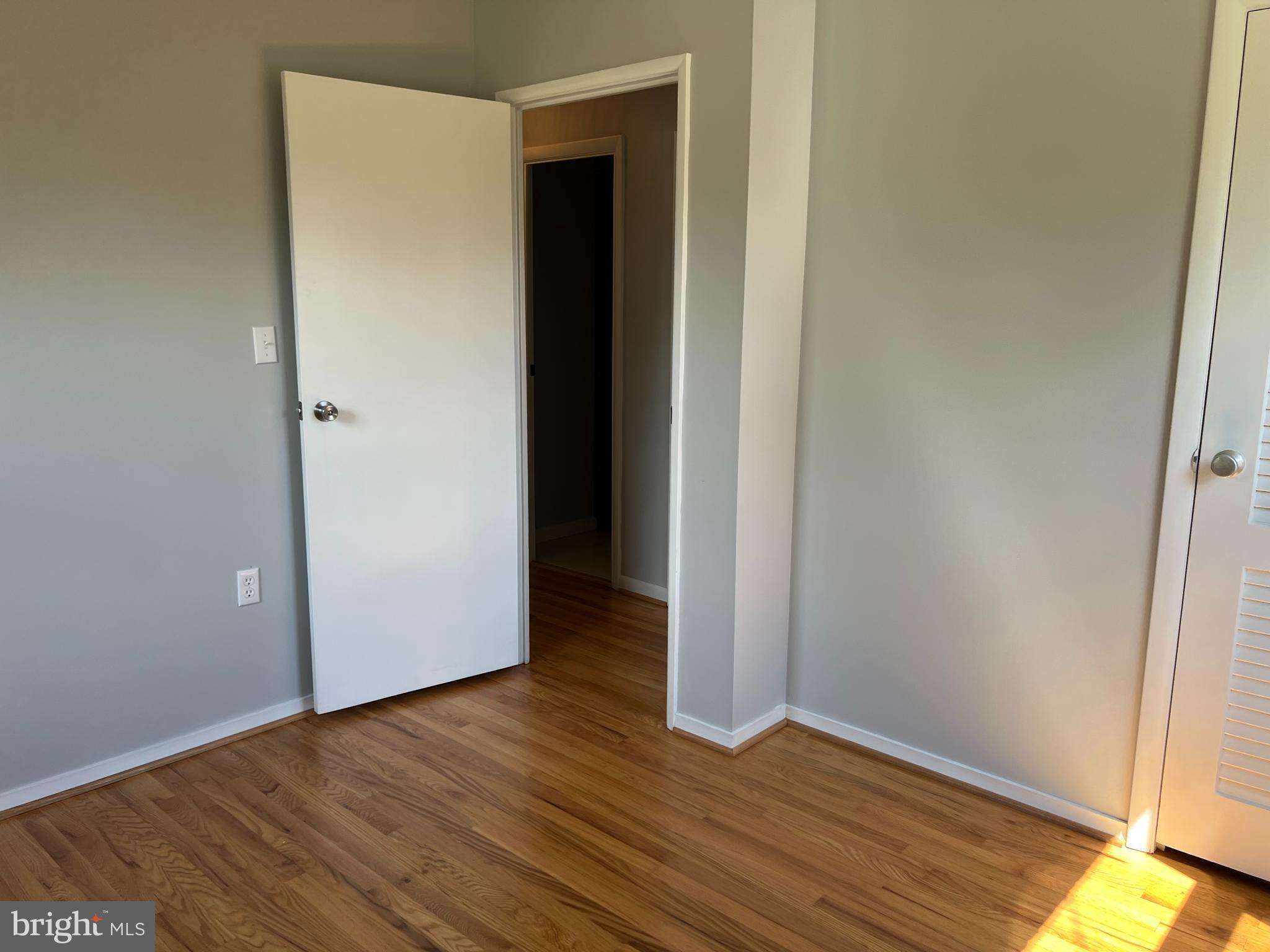 SUBURBAN HEIGHTS - Residential