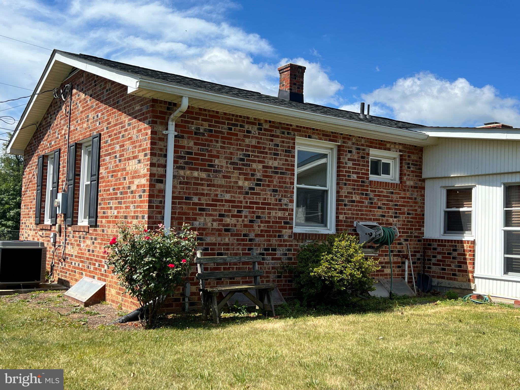 SUBURBAN HEIGHTS - Residential