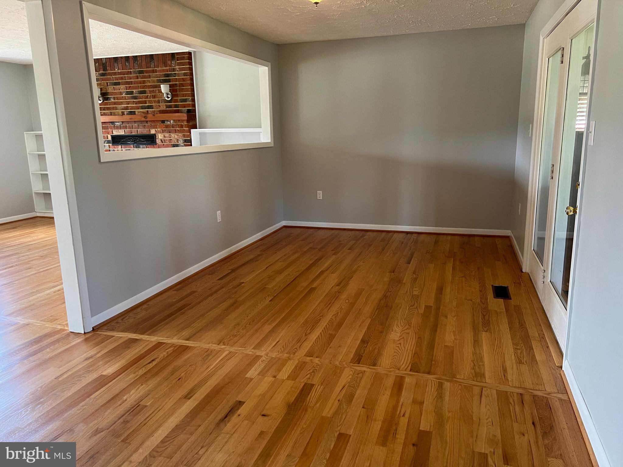 SUBURBAN HEIGHTS - Residential