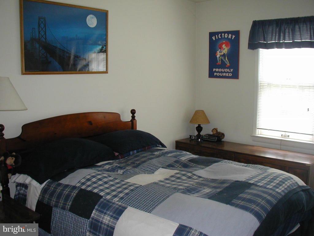 CHESTNUT RIDGE - Residential