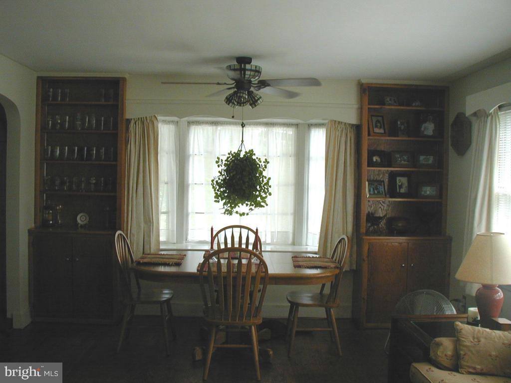 CHESTNUT RIDGE - Residential