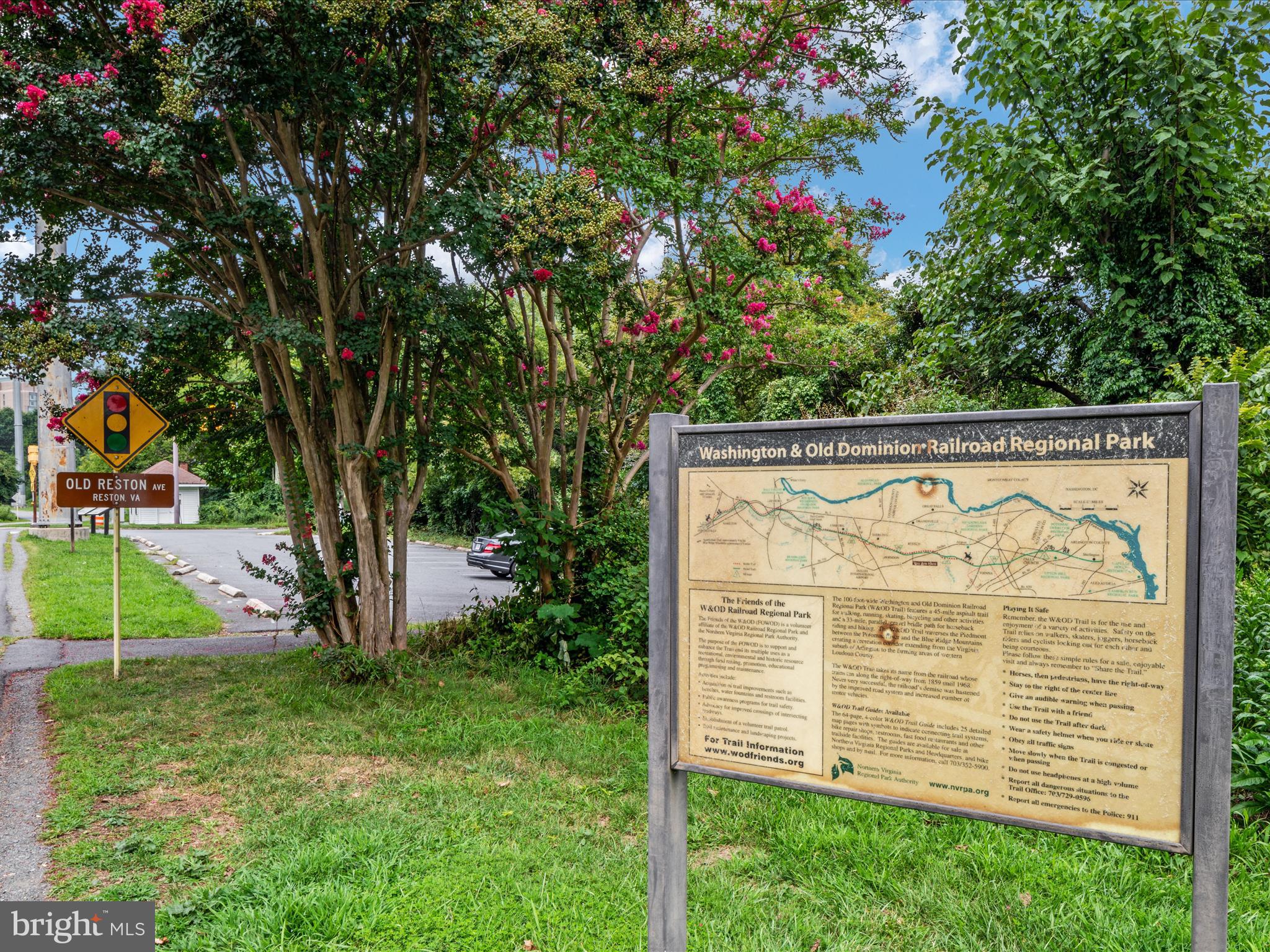 DEEPWOOD - Residential