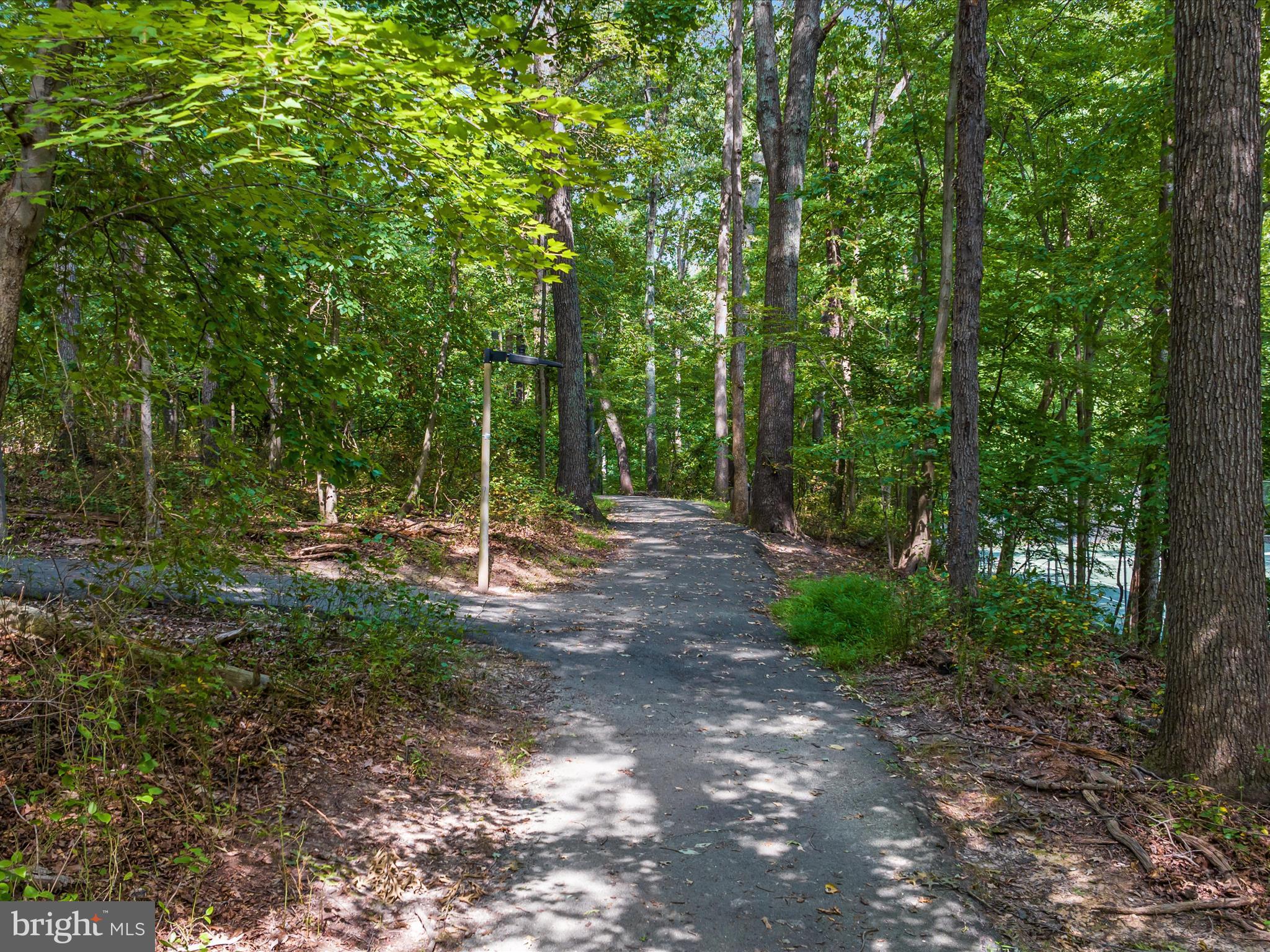 DEEPWOOD - Residential