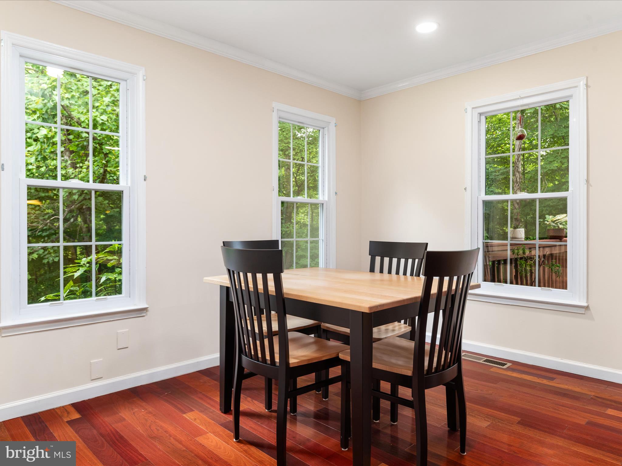 DEEPWOOD - Residential