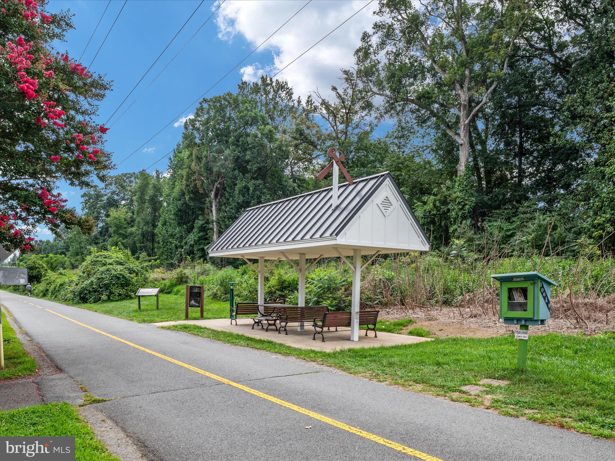 DEEPWOOD - Residential