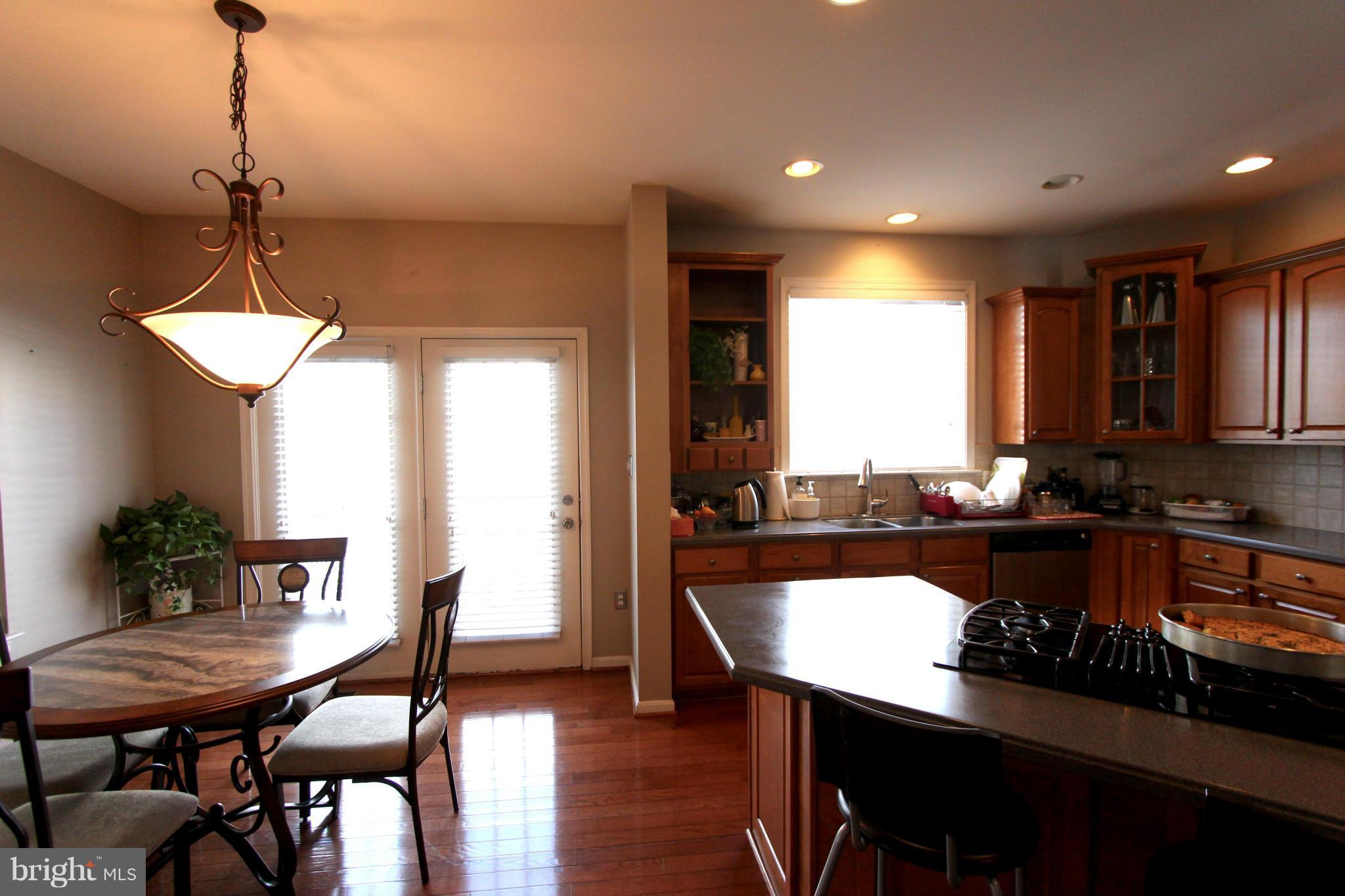 ASHBROOK VILLAGE - Residential Lease