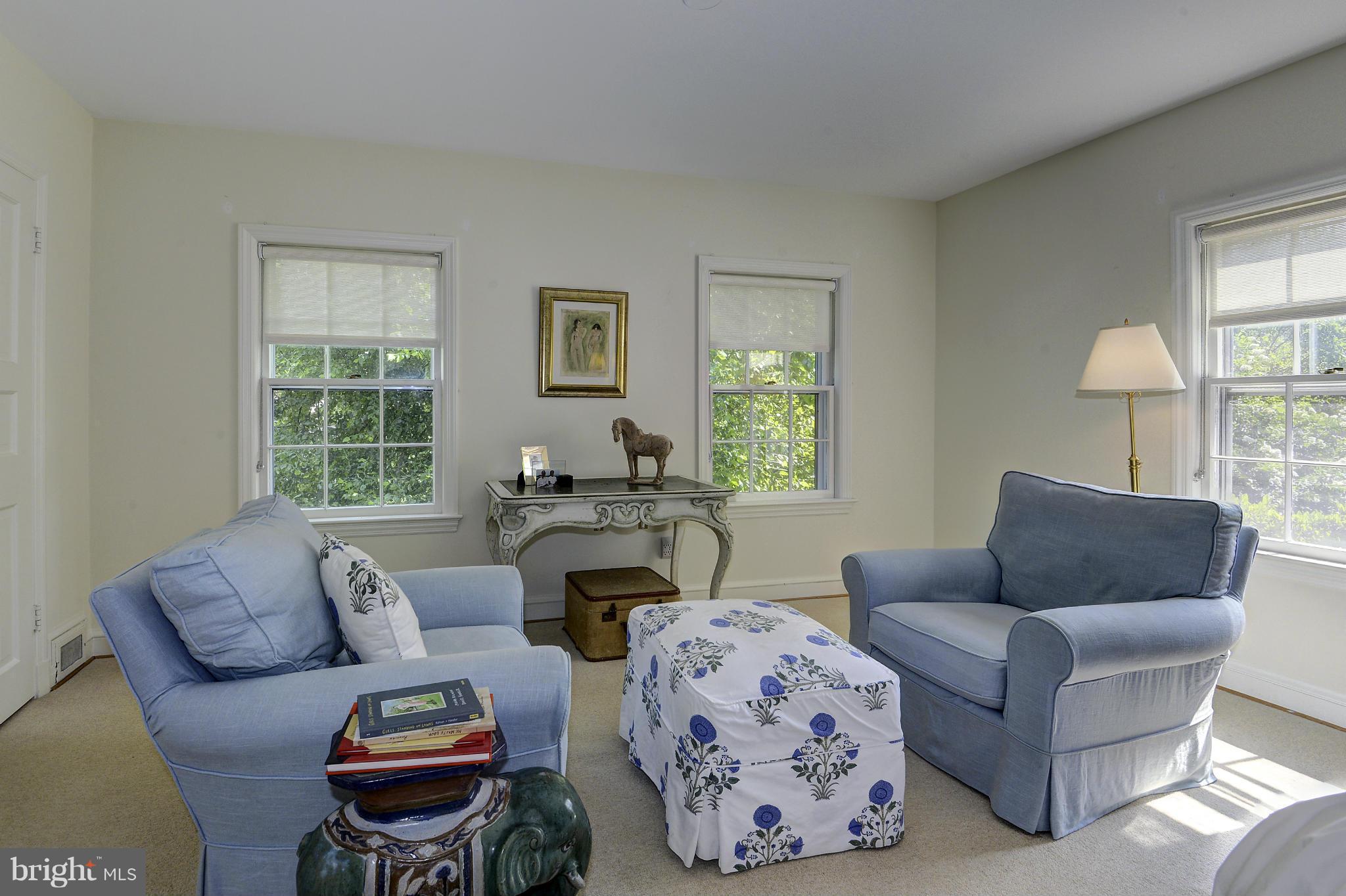 WESTMORELAND HILLS - Residential