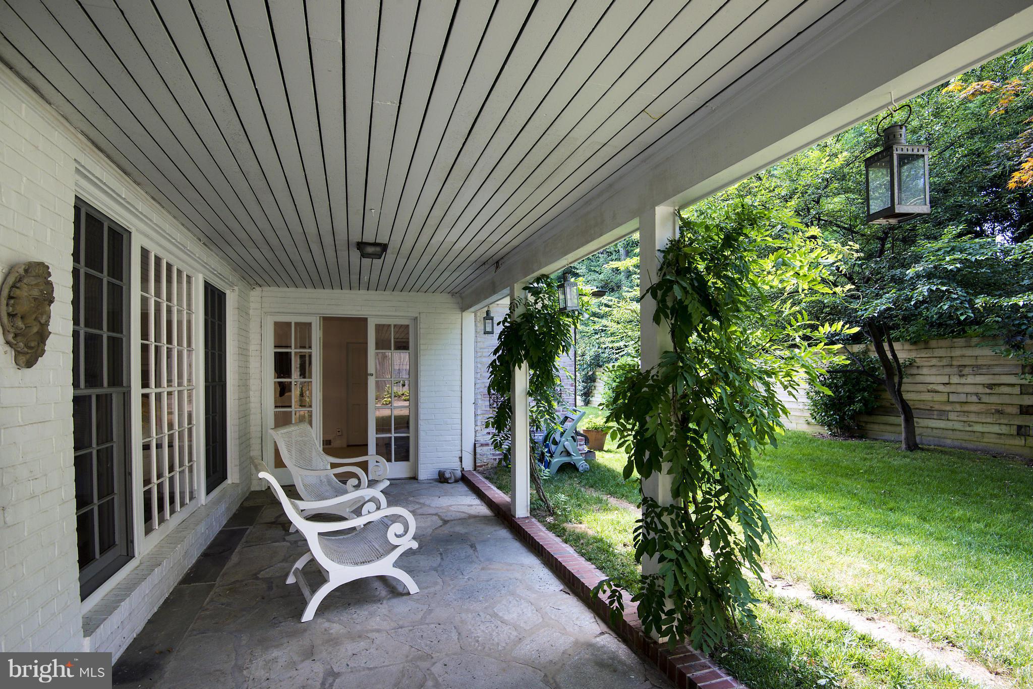 WESTMORELAND HILLS - Residential