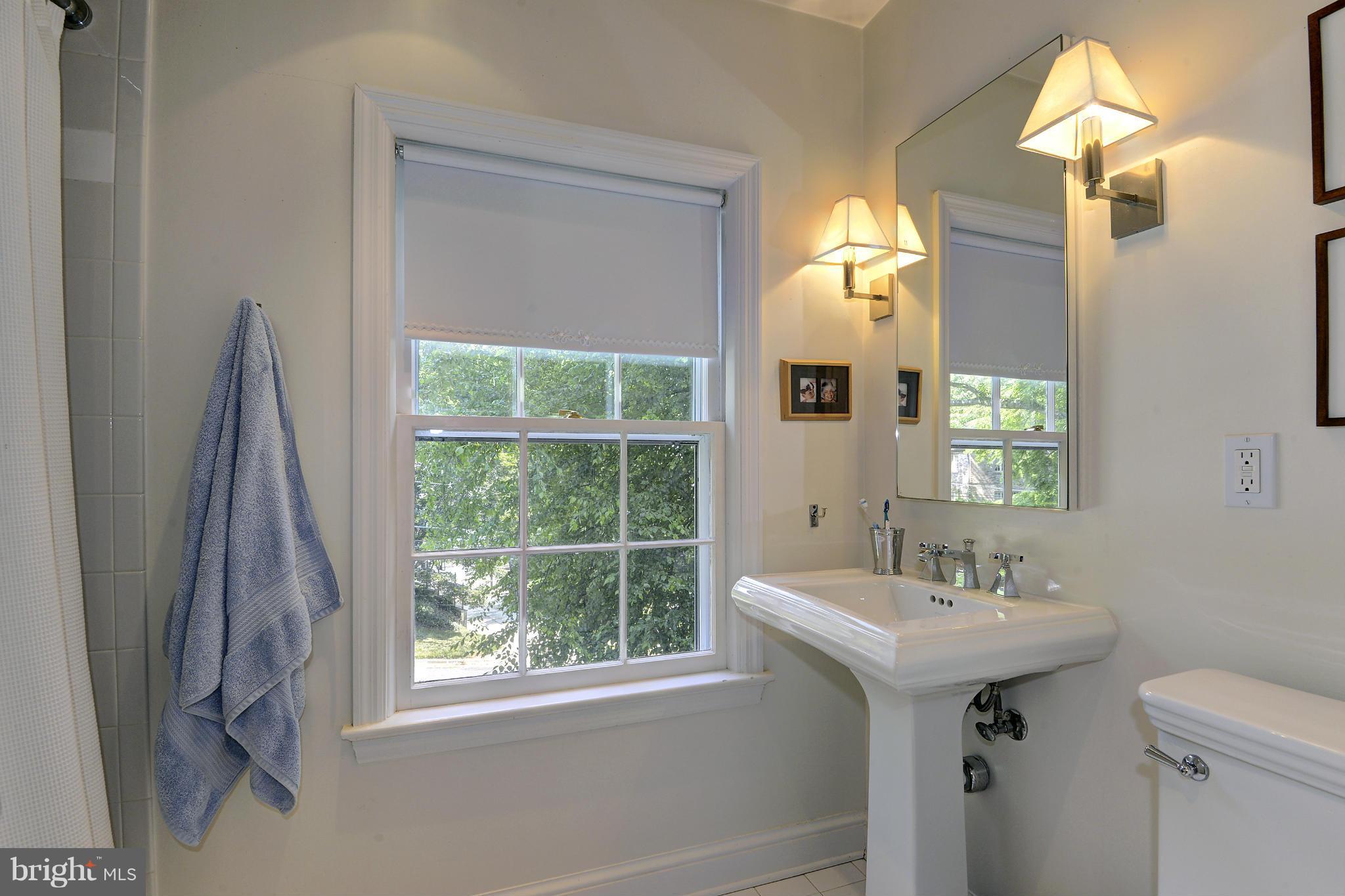 WESTMORELAND HILLS - Residential