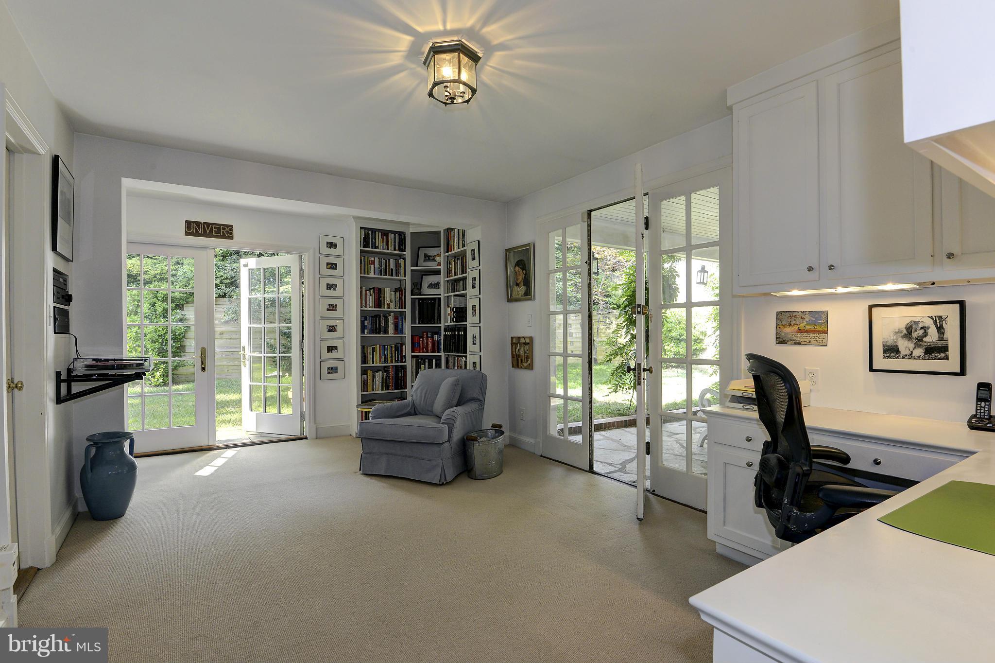 WESTMORELAND HILLS - Residential