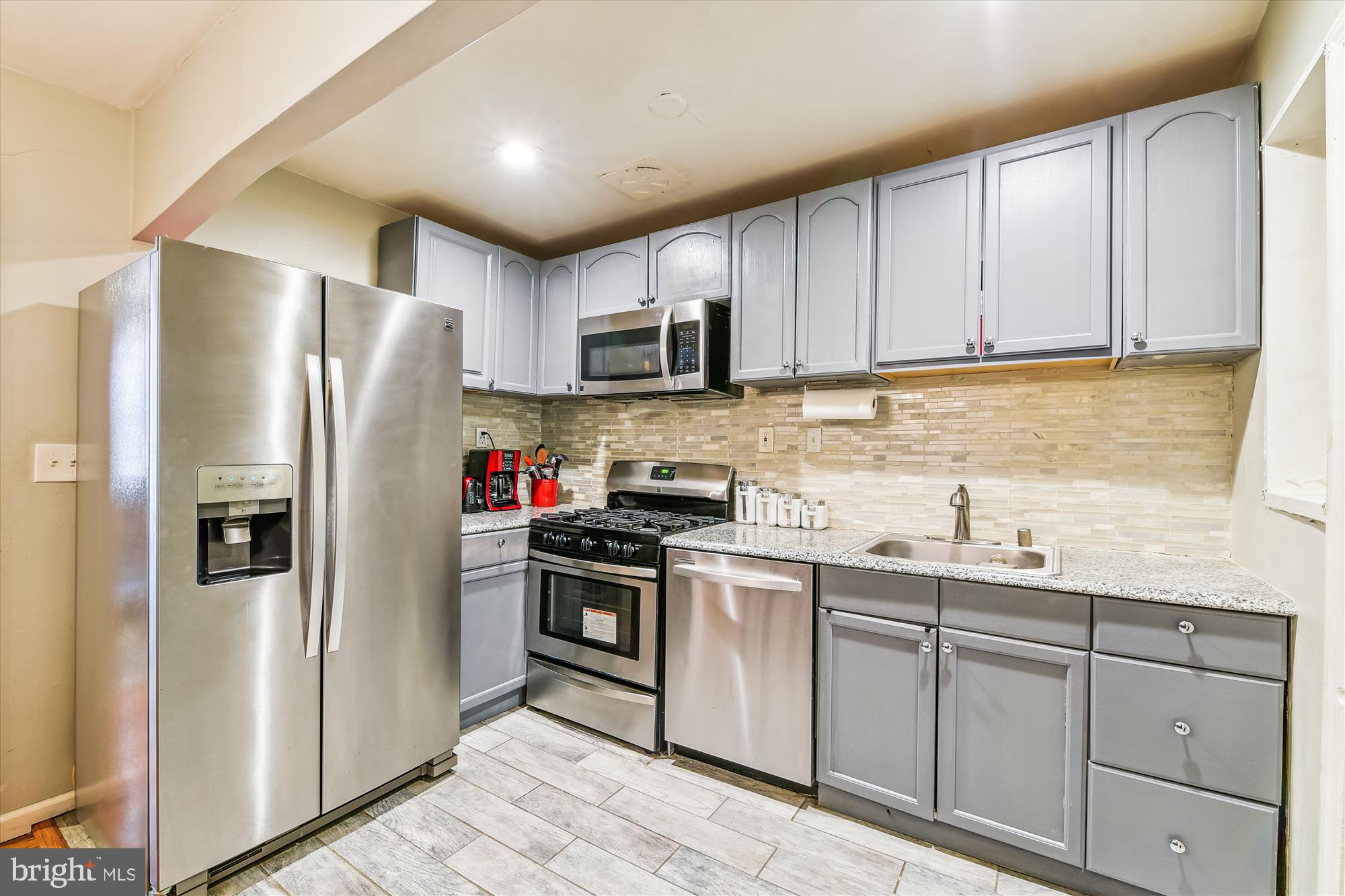 ELMWOOD - Residential