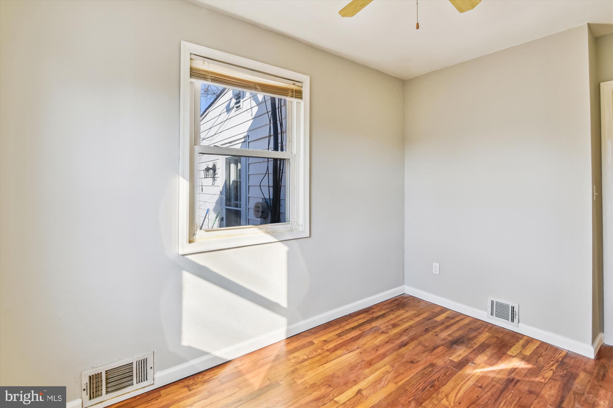 ELMWOOD - Residential